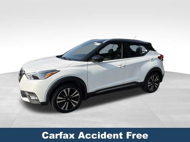 2019 Nissan Kicks SR