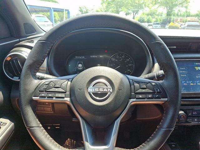2023 Nissan Kicks SR