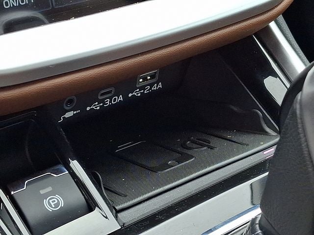 2023 Subaru Outback Touring