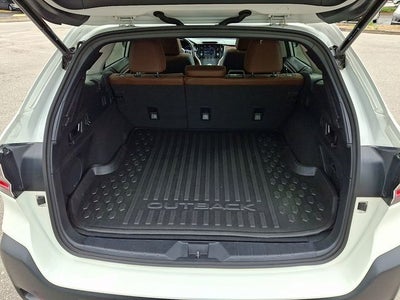 2023 Subaru Outback Touring
