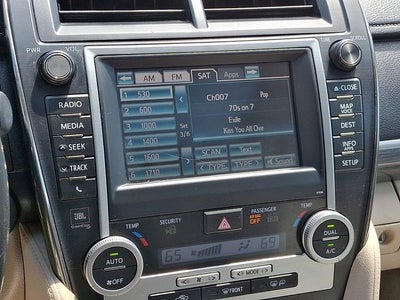 2012 Toyota Camry Hybrid XLE