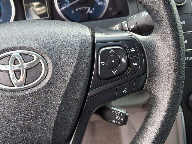 2017 Toyota Camry Hybrid LE