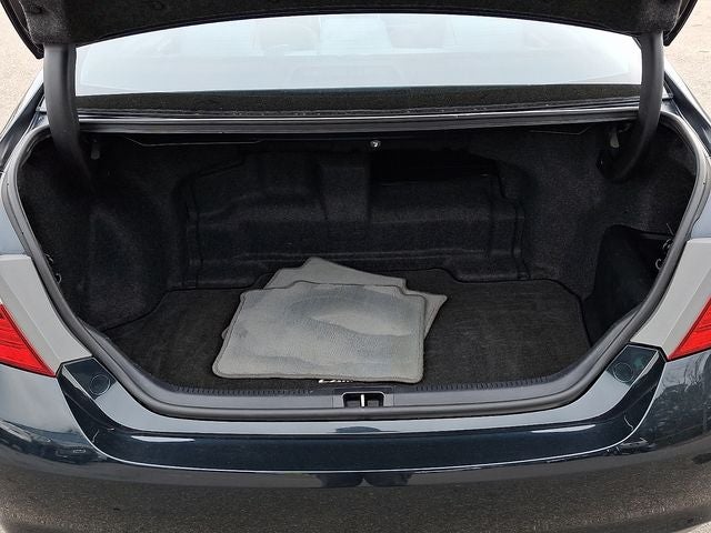 2017 Toyota Camry Hybrid LE