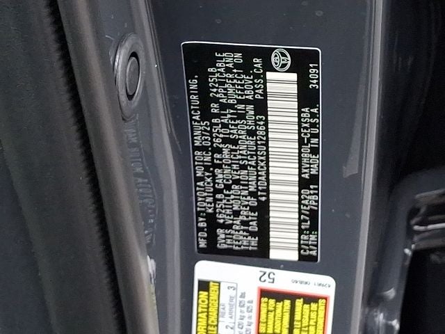 2025 Toyota Camry SE