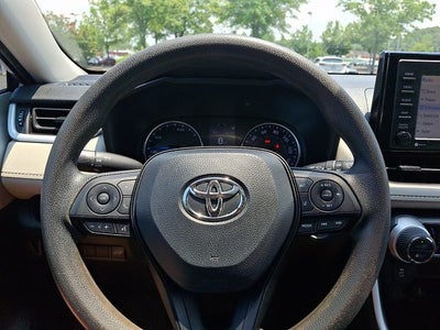 2022 Toyota RAV4 Hybrid XLE