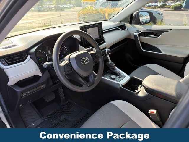 2022 Toyota RAV4 Hybrid XLE
