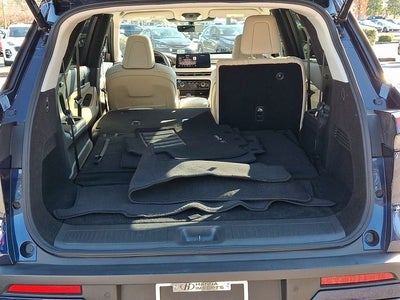 2024 INFINITI QX60 LUXE