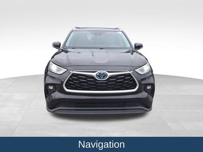 2024 Toyota Highlander Hybrid XLE