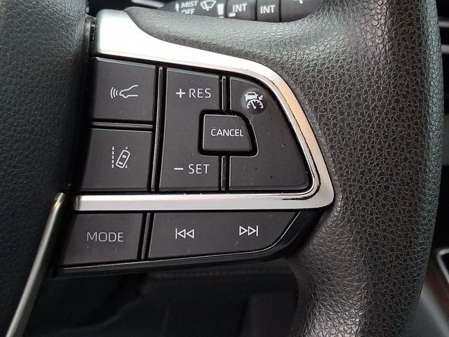 2021 Toyota Sienna LE 8 Passenger