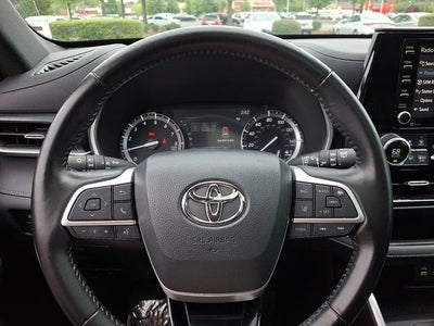 2022 Toyota Highlander XSE