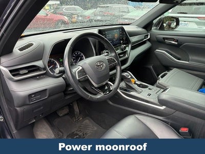 2022 Toyota Highlander XSE