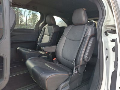 2023 Toyota Sienna XSE 7 Passenger