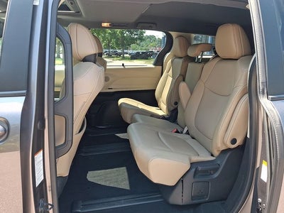 2021 Toyota Sienna XLE 8 Passenger