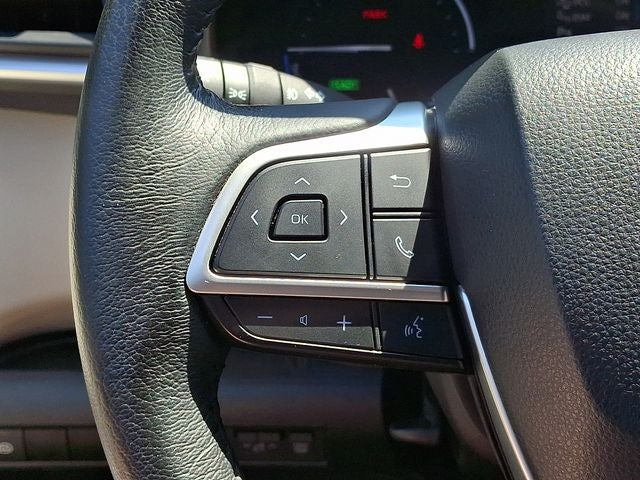 2021 Toyota Sienna XLE 8 Passenger