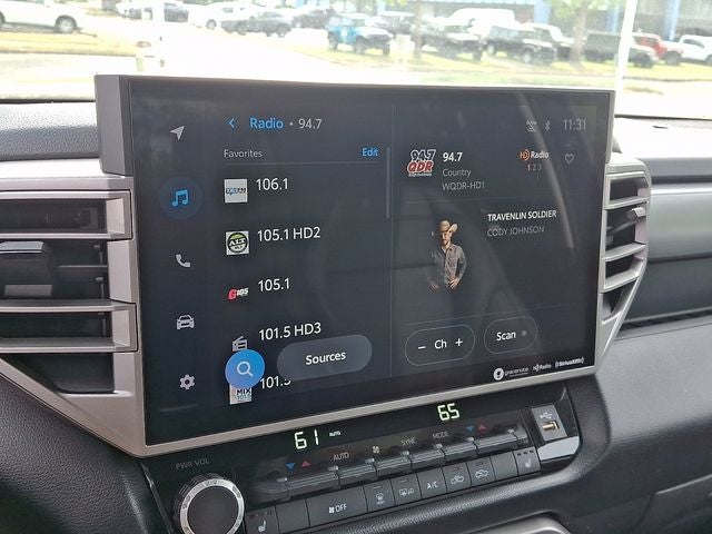 2022 Toyota Tundra SR5