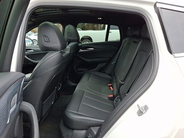 2025 BMW X4 xDrive30i