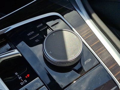 2025 BMW X6 xDrive40i