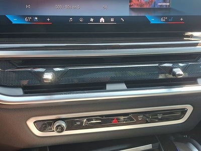 2025 BMW X6 xDrive40i