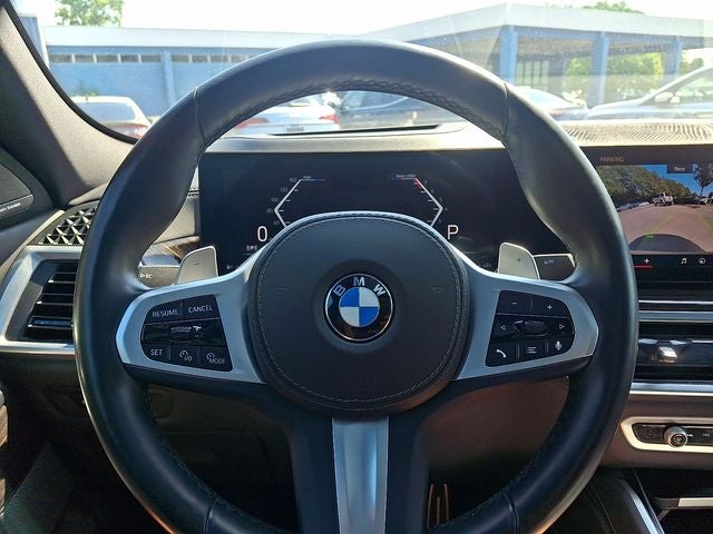 2025 BMW X6 xDrive40i