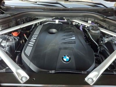 2025 BMW X6 xDrive40i