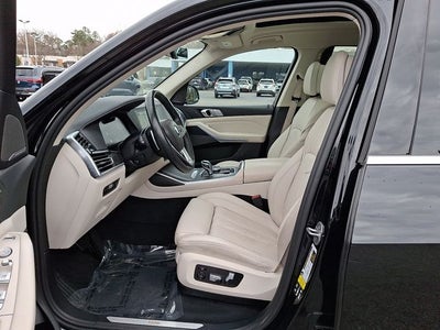 2022 BMW X7 xDrive40i