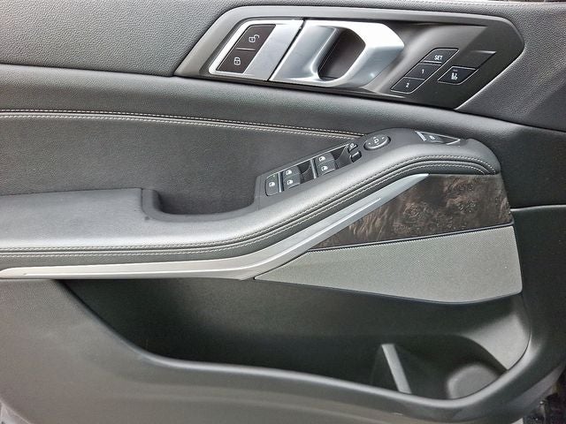 2023 BMW X5 M50i