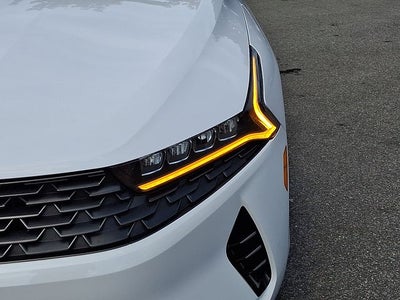 2022 Kia K5 EX