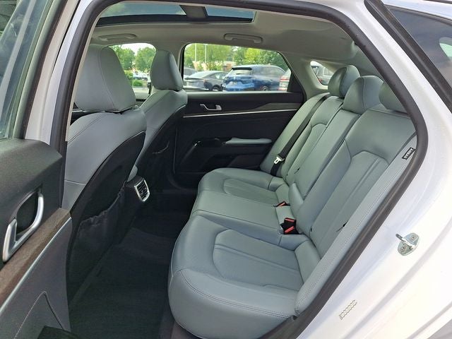 2022 Kia K5 EX