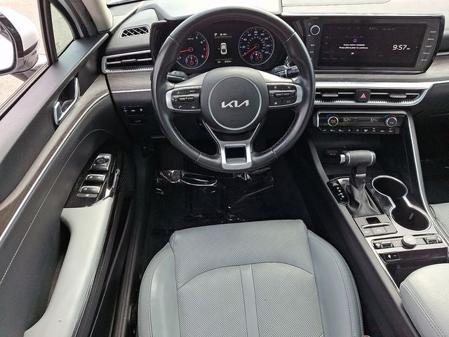 2022 Kia K5 EX