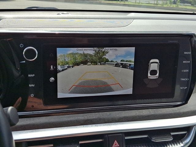 2022 Kia K5 EX