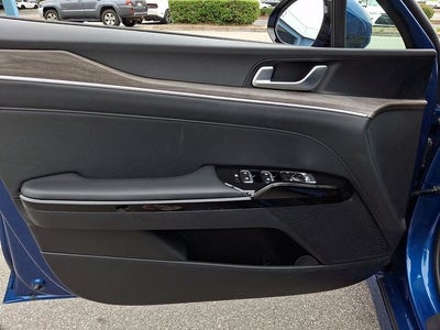 2023 Kia K5 EX