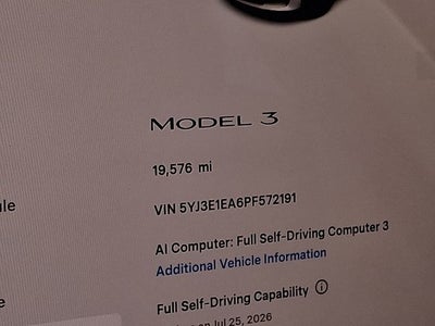 2023 Tesla Model 3 Base