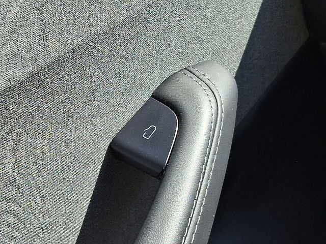 2024 Tesla Model 3 Base