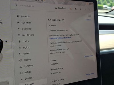 2023 Tesla Model 3 Base