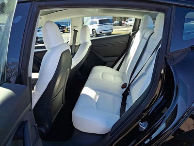 2023 Tesla Model 3 Performance