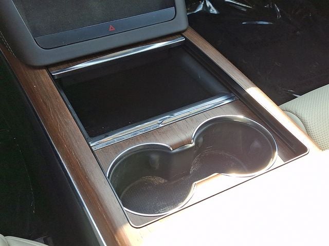 2022 Tesla Model S Base