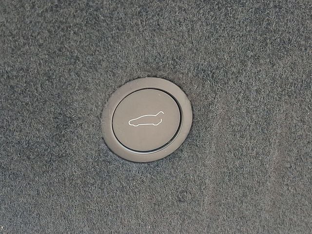 2022 Tesla Model S Base