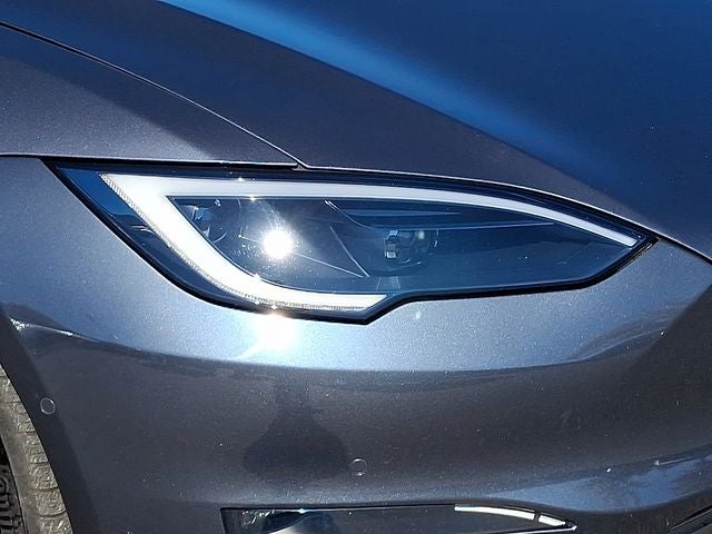 2022 Tesla Model S Plaid