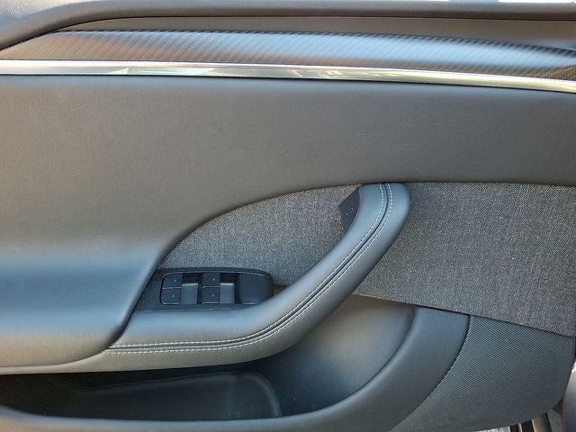 2022 Tesla Model S Plaid