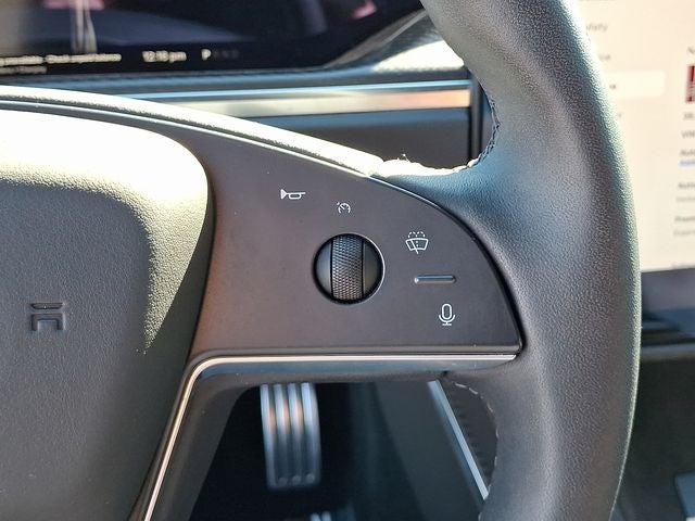 2022 Tesla Model S Plaid