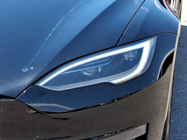 2023 Tesla Model S Plaid