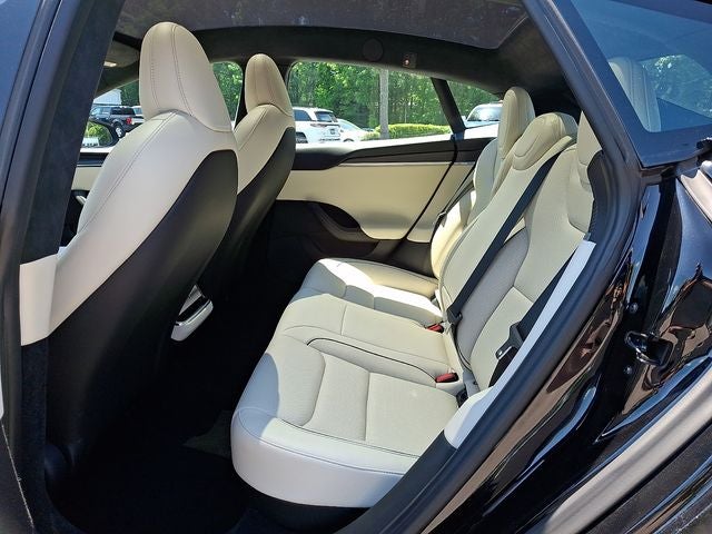2023 Tesla Model S Plaid