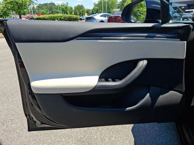 2023 Tesla Model S Plaid