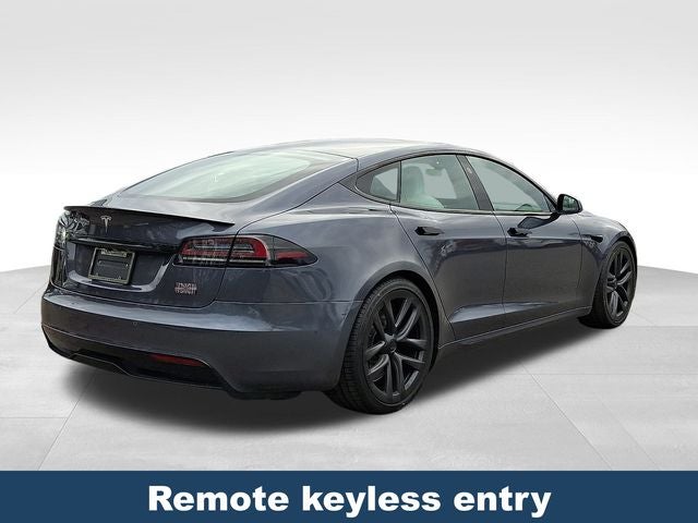 2022 Tesla Model S Plaid