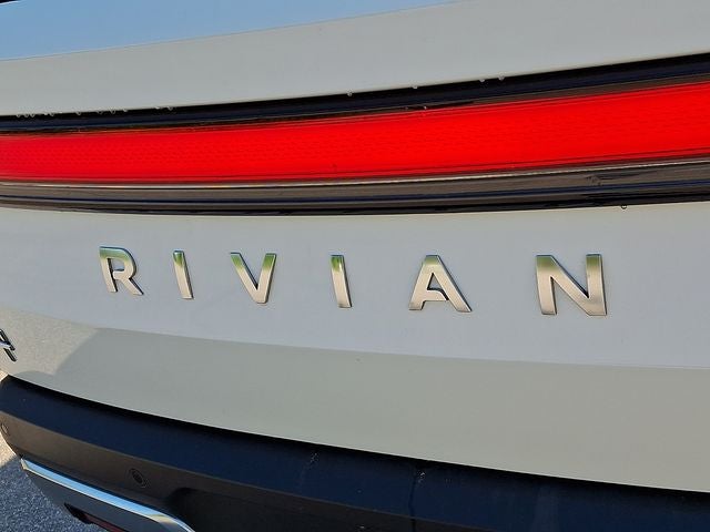 2023 Rivian R1T Adventure