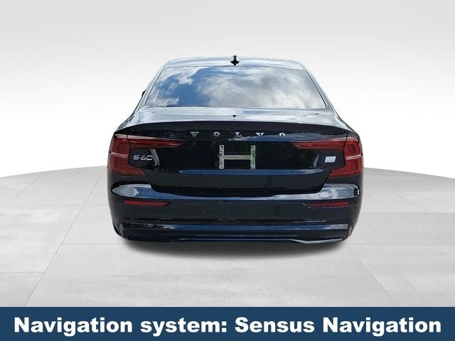 2023 Volvo S60 Recharge Plug-In Hybrid T8 Plus Dark Theme