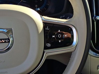 2024 Volvo S60 B5 Core Dark Theme