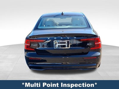 2024 Volvo S60 B5 Core Dark Theme