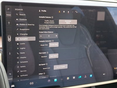 2023 Tesla Model X Standard Range