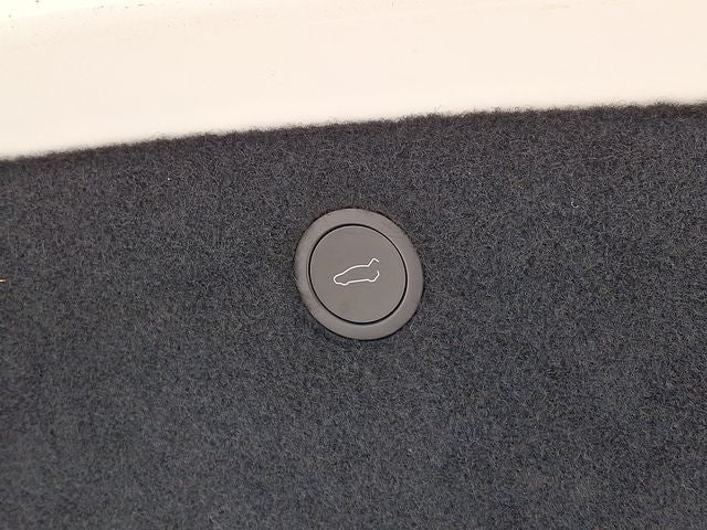 2024 Tesla Model X Plaid